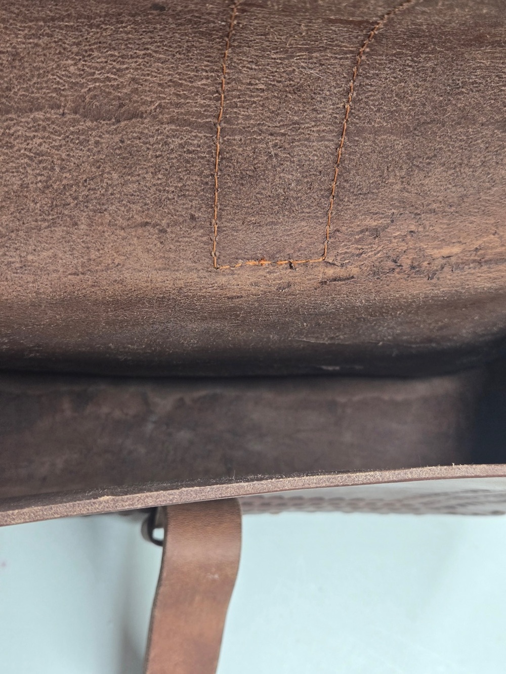 Handwoven Leather Crossbody Bag Brown 8544 - Picture 6 of 10